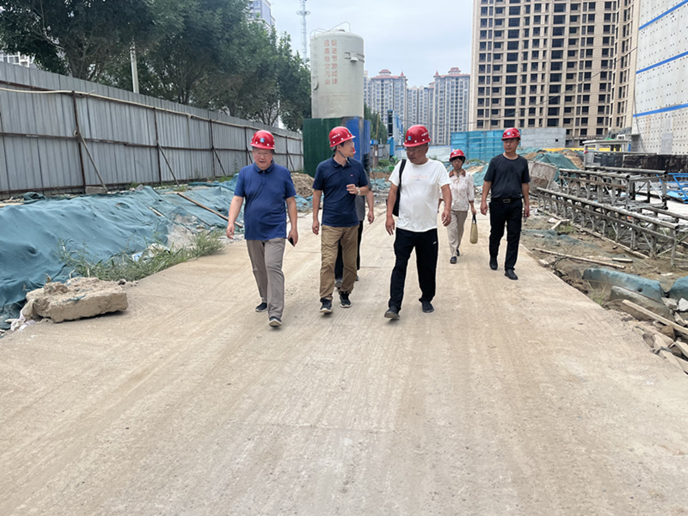 亚搏-亚搏（中国）一站式服务官方网站领导深入市政二部检查安全生产和防汛工作